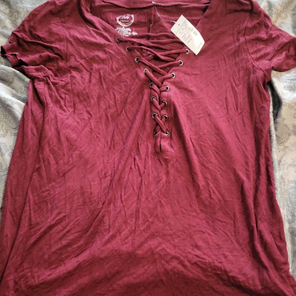 Maurices shirt